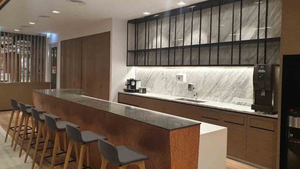 Amazon-office-1-1024x768